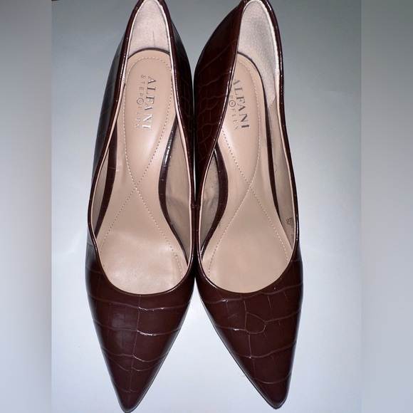 Alfani Women's Step 'N Flex Jeules Pumps, Brown Croc Size 7M - Picture 1 of 9